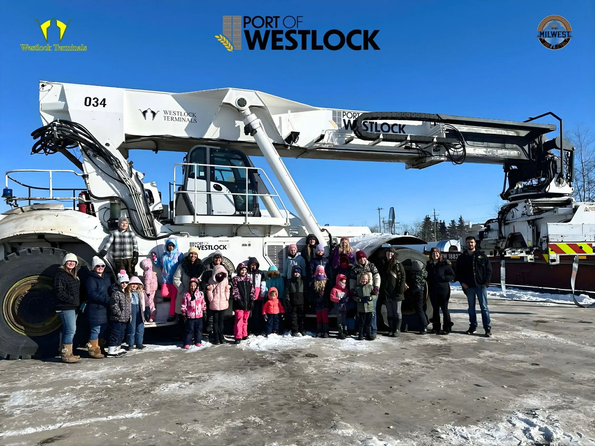 WTLTerminals's tweet photo. What a special visit at Westlock Terminals / Port of Westlock! 🌾

#FutureFarmers #AgEducation #SupplyChain #HomeschoolCommunity #LocalLearning #RuralAlberta #CommunityStrong #WestlockTerminals #WTLTerminals @WTLTerminals #PortOfWestlock #MilwestDistillery @MilwestSpirits https://t.co/CGYXwnSLcw