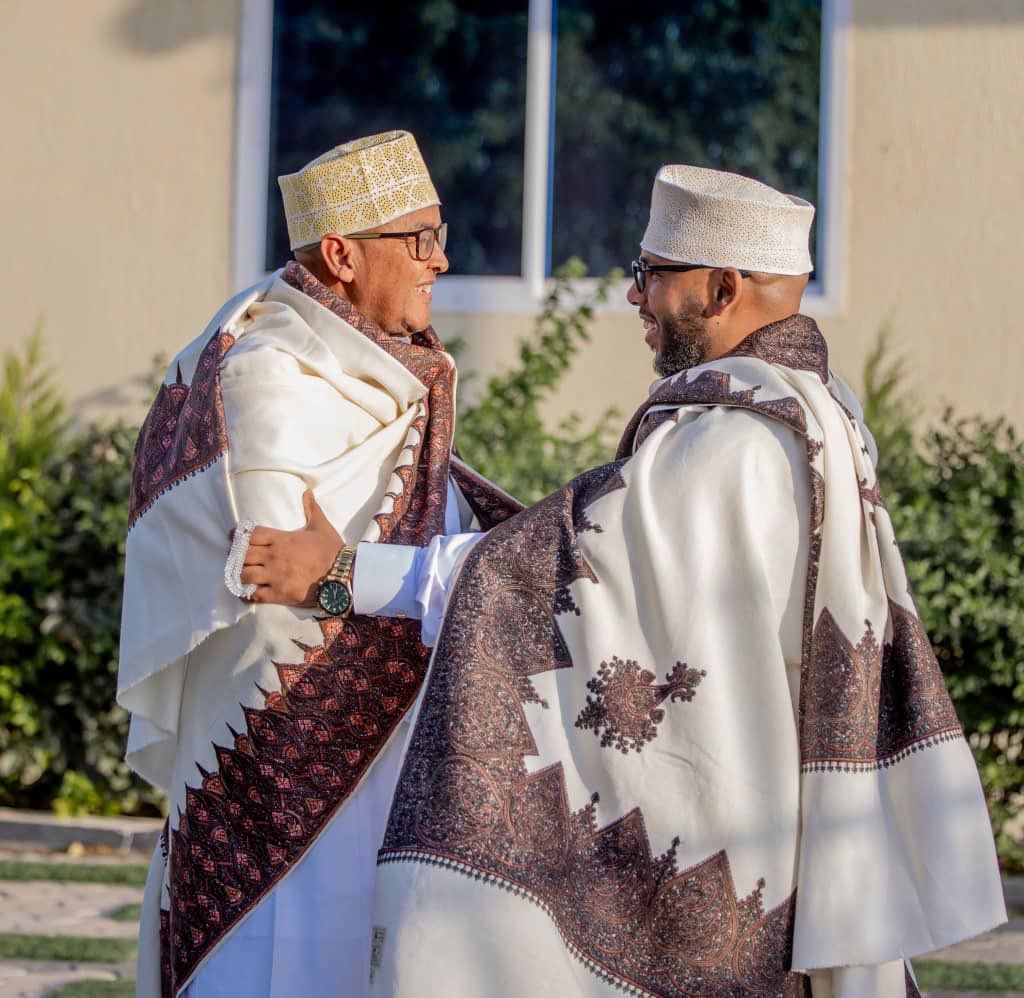 Dhambaalka's tweet photo. Of all the leaders of #Awdal president Cabdiraxman Cirro of #Somaliland invited for an af-fur, Suldan Maxamamad Suldan Salebaan and Suldan Samatar Suldan Ibrahim are the real stewards of the land of #Awdal and #Gabiley. They are young, educated and brilliant. They are the future https://t.co/em8ahQbCLJ