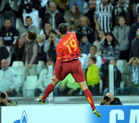 BirZamanlarGS's tweet photo. Son Juventus deplasmanı... 2 Ekim 2013 https://t.co/iU0BkMgrP9