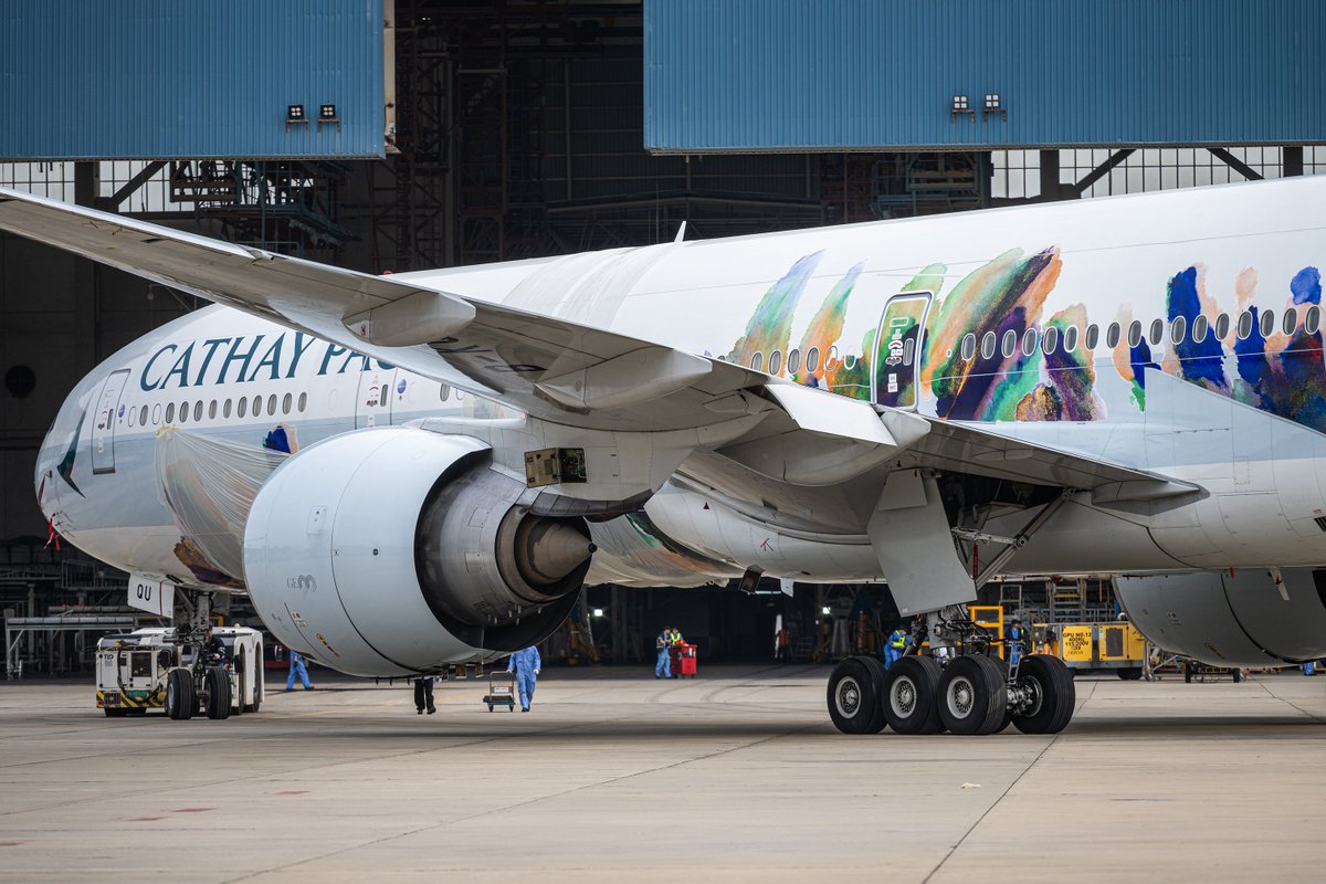 Cathay’s new “New Hong Kong Spirit” 777 B-KQU rolled out today at ...