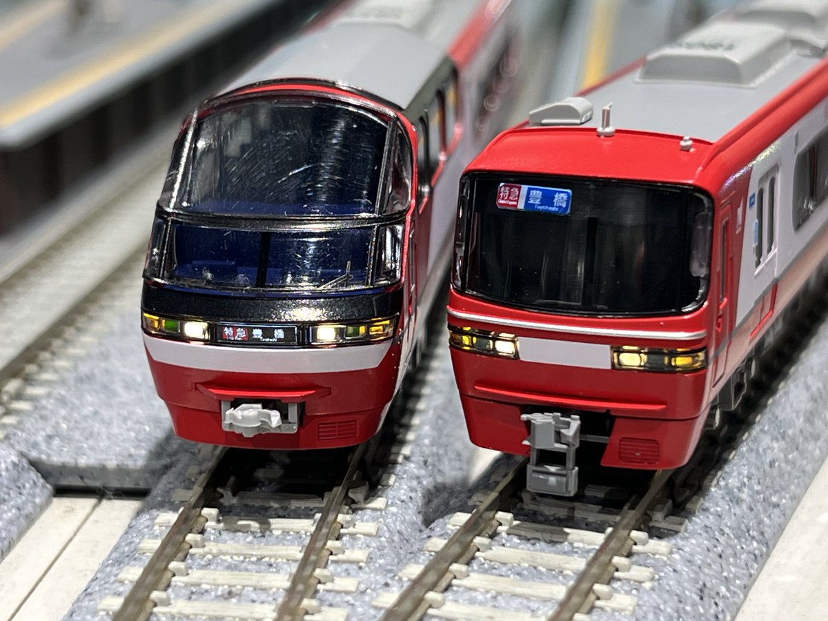 特製完成品売り場に名鉄1200系+1800系(1014F+1809F) 8両編成をご用意