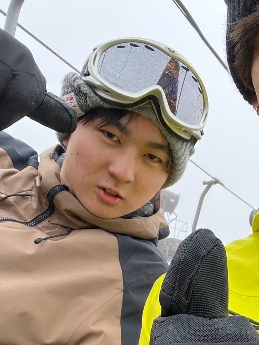 seisyungassen's tweet photo. 【幹部紹介】企画部署長
鬼塚朔誠（おにつか さくま）

〇他己紹介（岡本→鬼塚）
かわいさと安定感のかたまり😌
普段はみんなの弟感あって和ませ役なのに、
仕事のときは頼りになる‼️
今年から幹部にも関わらず普通にしごでき枠で、
もはや必要不可欠です🥺 https://t.co/n2xMbAB90p