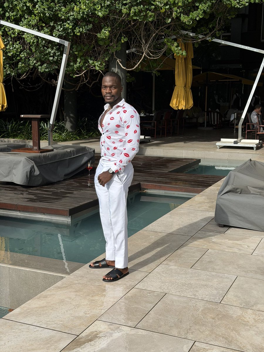 Nicholas The Model tweet media