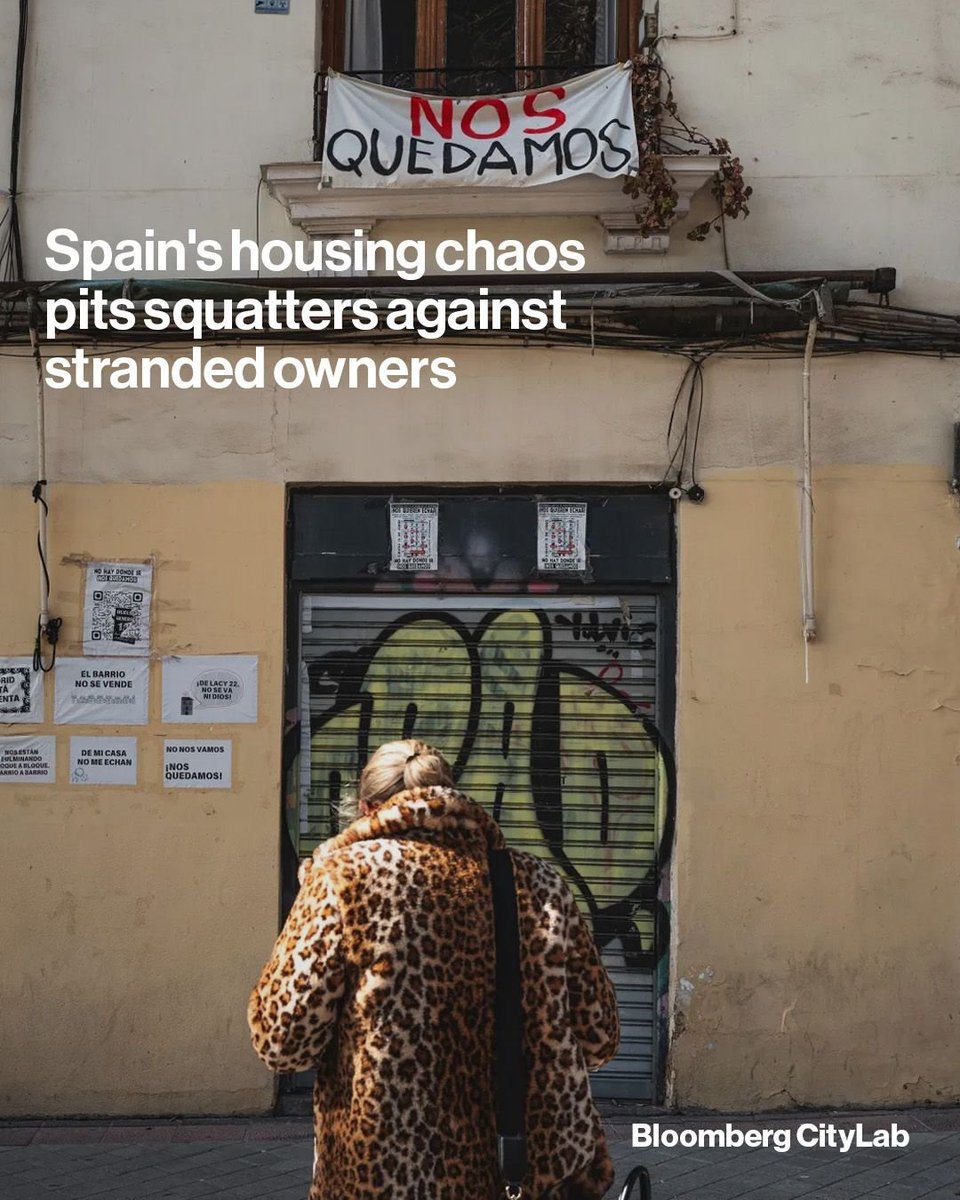 An escalating housing crisis reaches a boiling point in Spain, where tens of thousands of occupied homes are up for sale. Read more: bloom.bg/3ZVm5UU
📷️: Ana Maria Arevalo Gosen/Bloomberg