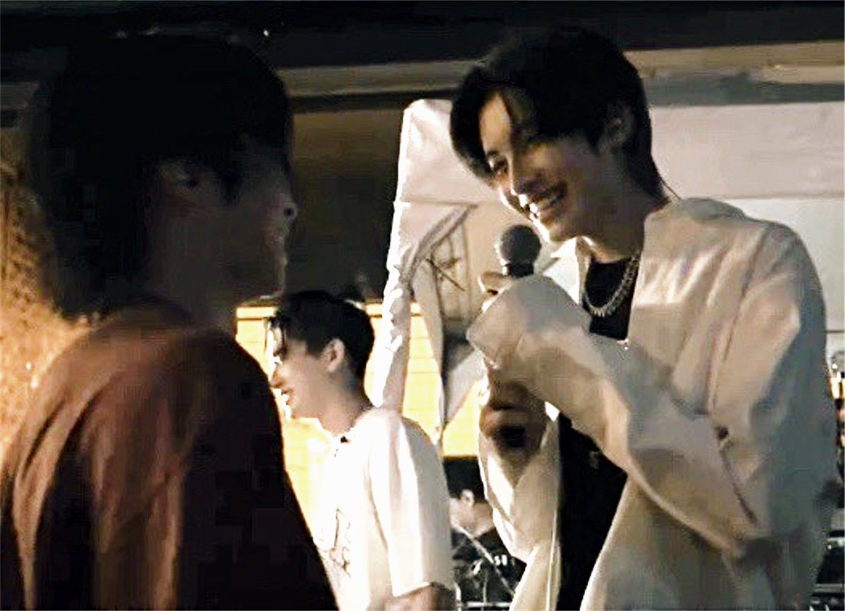 เพอริ้ ⸝⸝⸝ (@periwinklecrown) on Twitter photo 