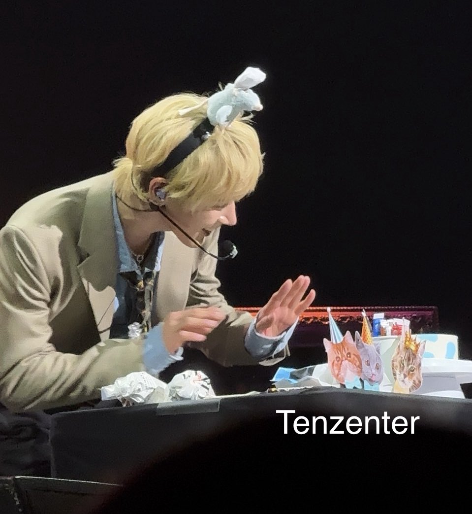 1001คะแนน ให้ชิตพลกับการทำเค้ก 🎂 

#AboutTEN  
#TEN_BDAY_PARTY