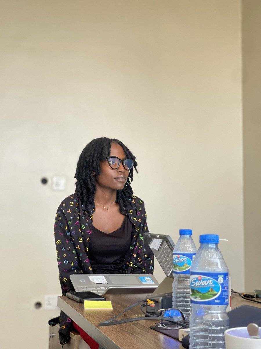 kalaa_creates's tweet photo. A normal day at Kalaa is never just “normal.” It is where conversations turn into game-changing ideas, and where these faces and the right space come together to shape brand identity with clarity and confidence. This is where brands are not just designed, but built with intention, precision, and excellence.

#Branding #Brandidentity #Jos