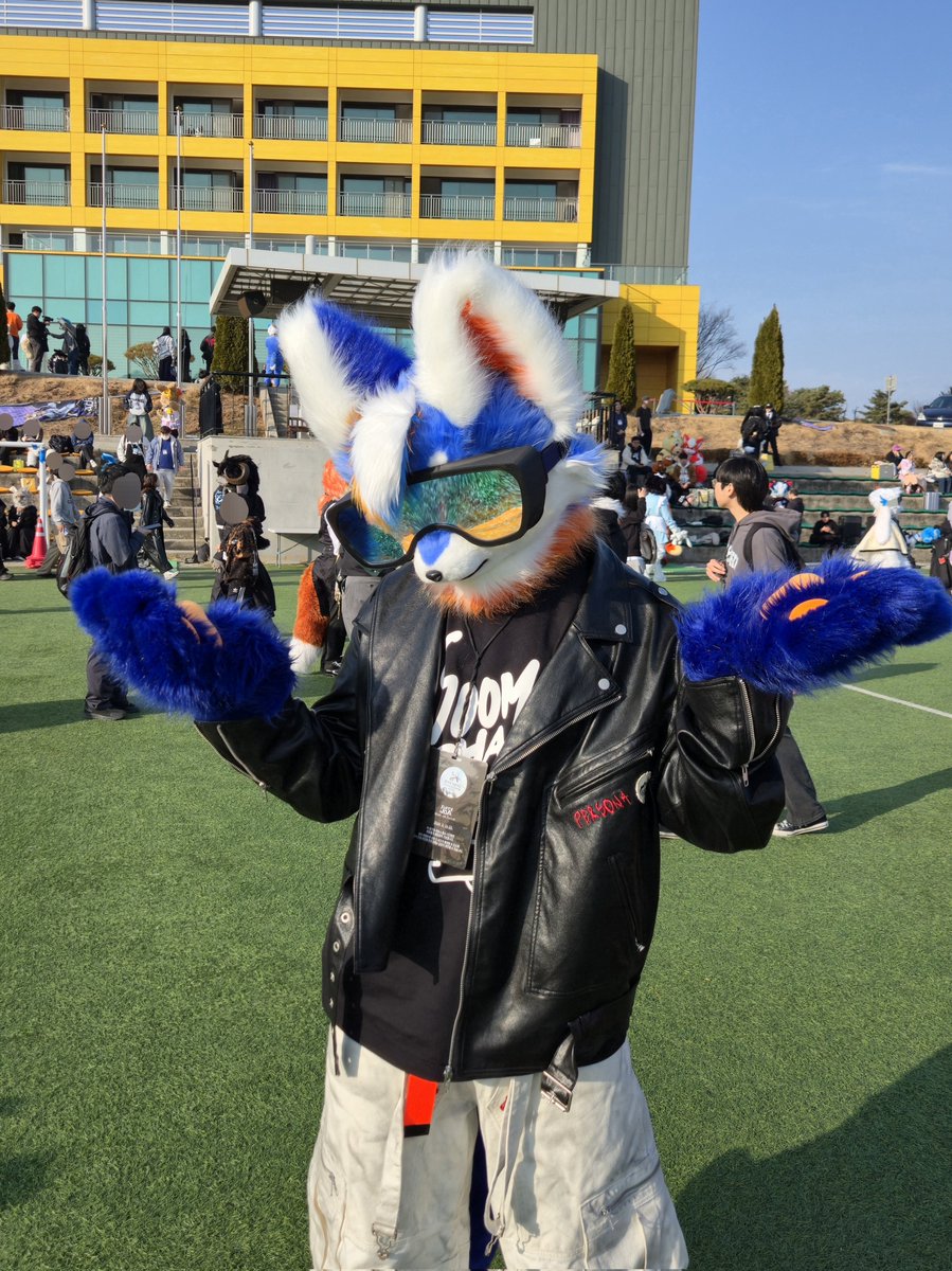 호산달 tweet media