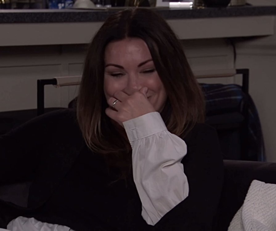 L ♊️ tweet media