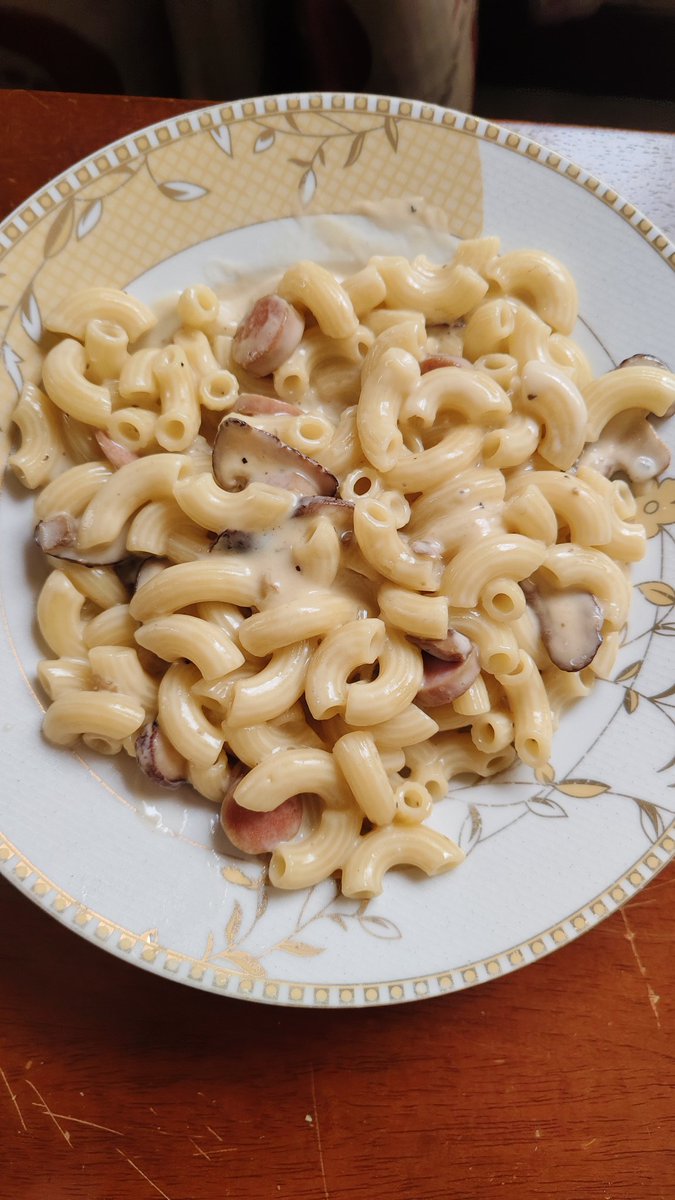 Tengok masakan orang lain, tengok menu2 masakan orang lain, memberi inspirasi and idea untuk I rajin2 memasak! Thank u semua yg memberi inspirasi 🫶