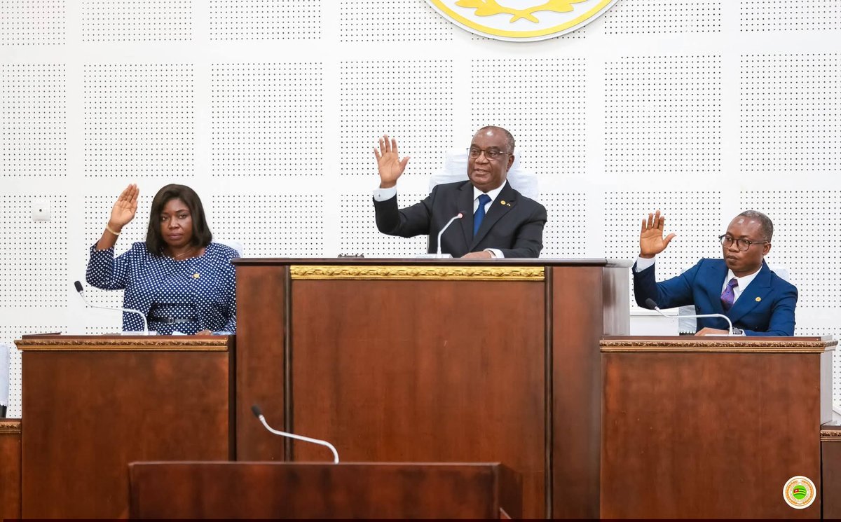 Komi Selom Klassou tweet media