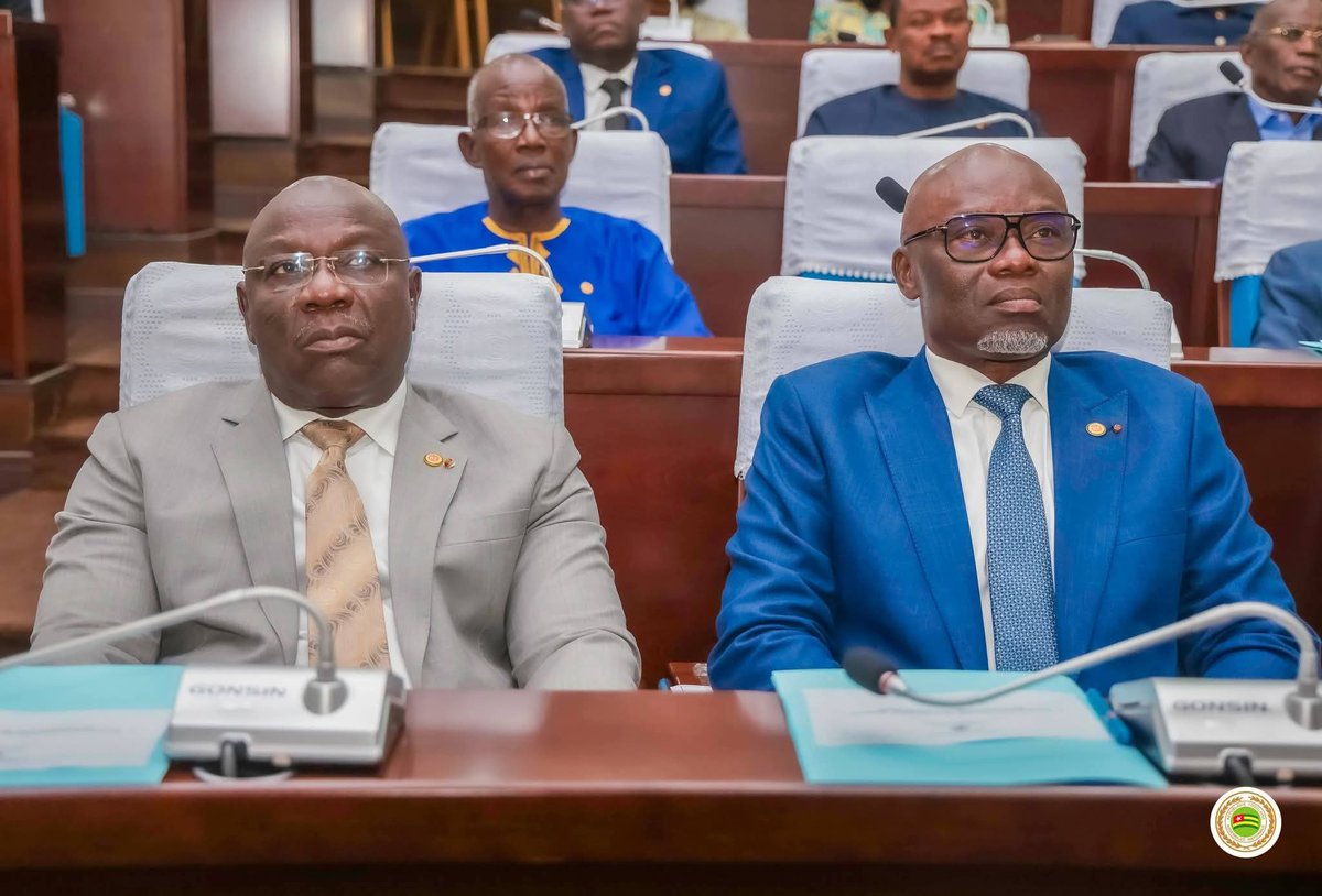 Komi Selom Klassou tweet media