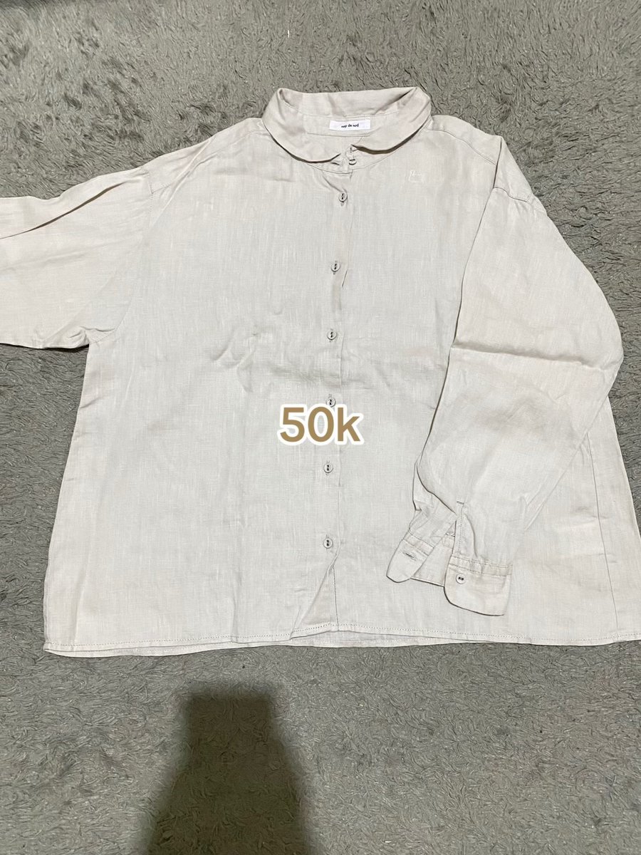 urfariess's tweet photo. gaes aku mau PRELOVED BAJU pakaian pribadi yaa, untuk detailnya boleh DM jangan malu malu🥰✨
📍Kota Tasikmalaya
- chekout lewat 🍊
- COD✅
 
#preloved #prelovedbaju #zonauangᅠᅠ #wts https://t.co/rWZha94jZQ