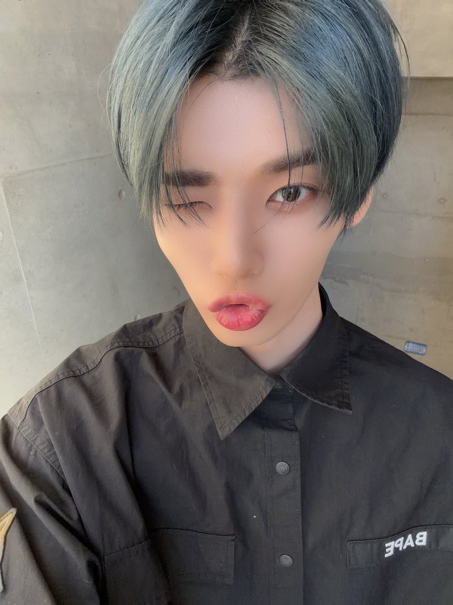 WAKER_official's tweet photo. 3집 활동 슬립퍼 덕분에 행복하게 마무리했어 고생많았어 ~🫳🫳😘

#WAKER #웨이커 #ウェイカー
#새별 #SAEBYEOL https://t.co/rBwKi9ZfEh