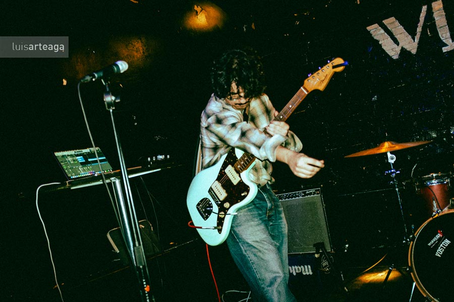 Everlong Magazine tweet media