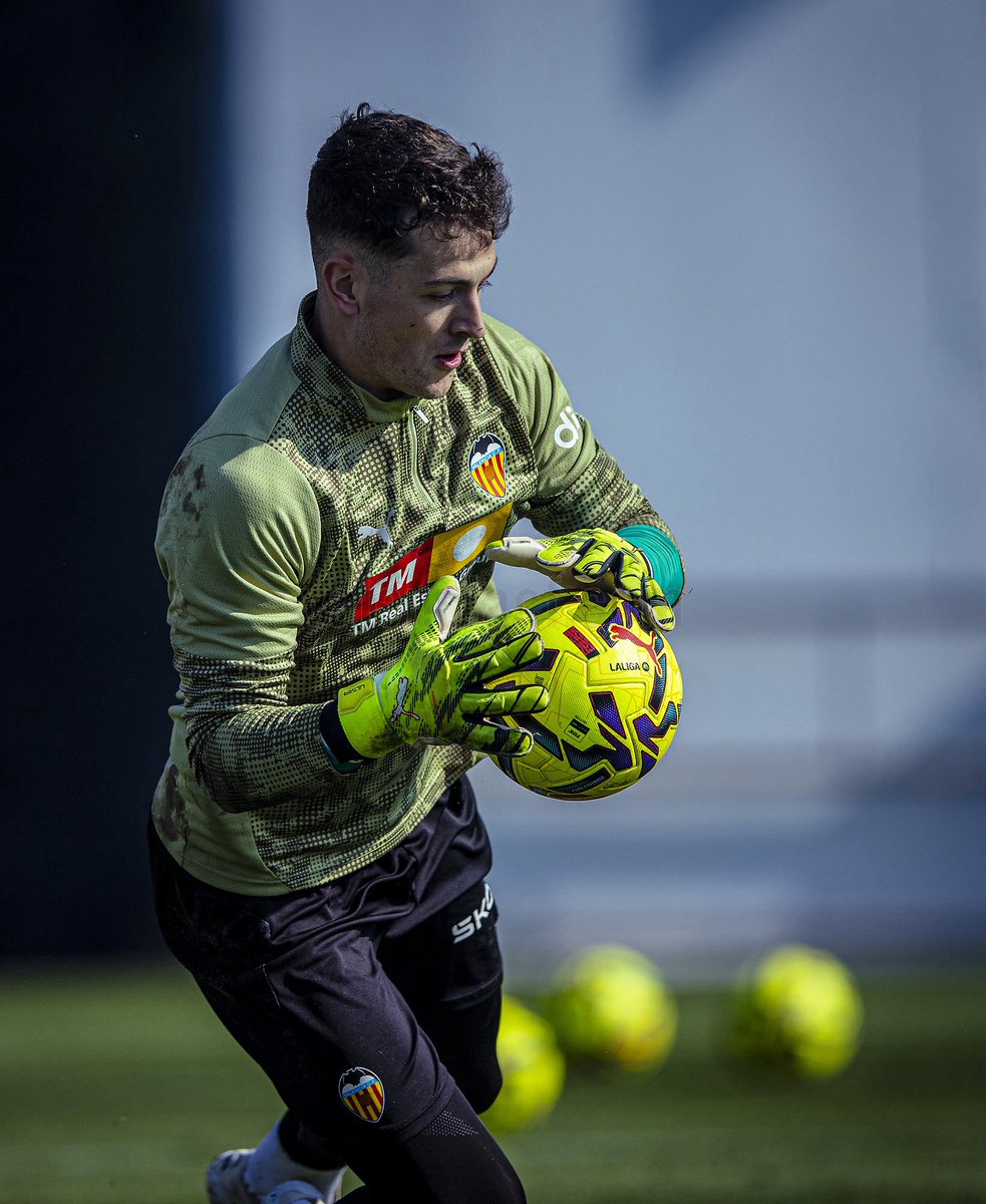 Valencia CF tweet media