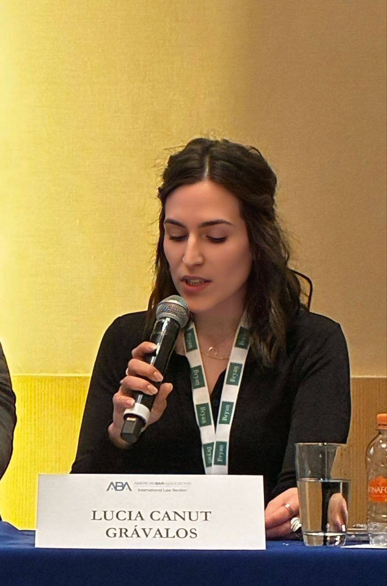 Coloriuris tweet media