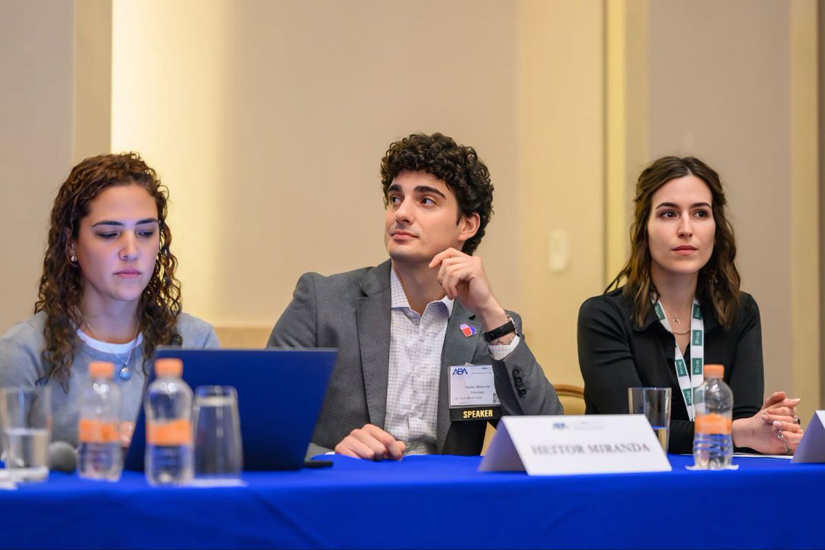 Coloriuris tweet media