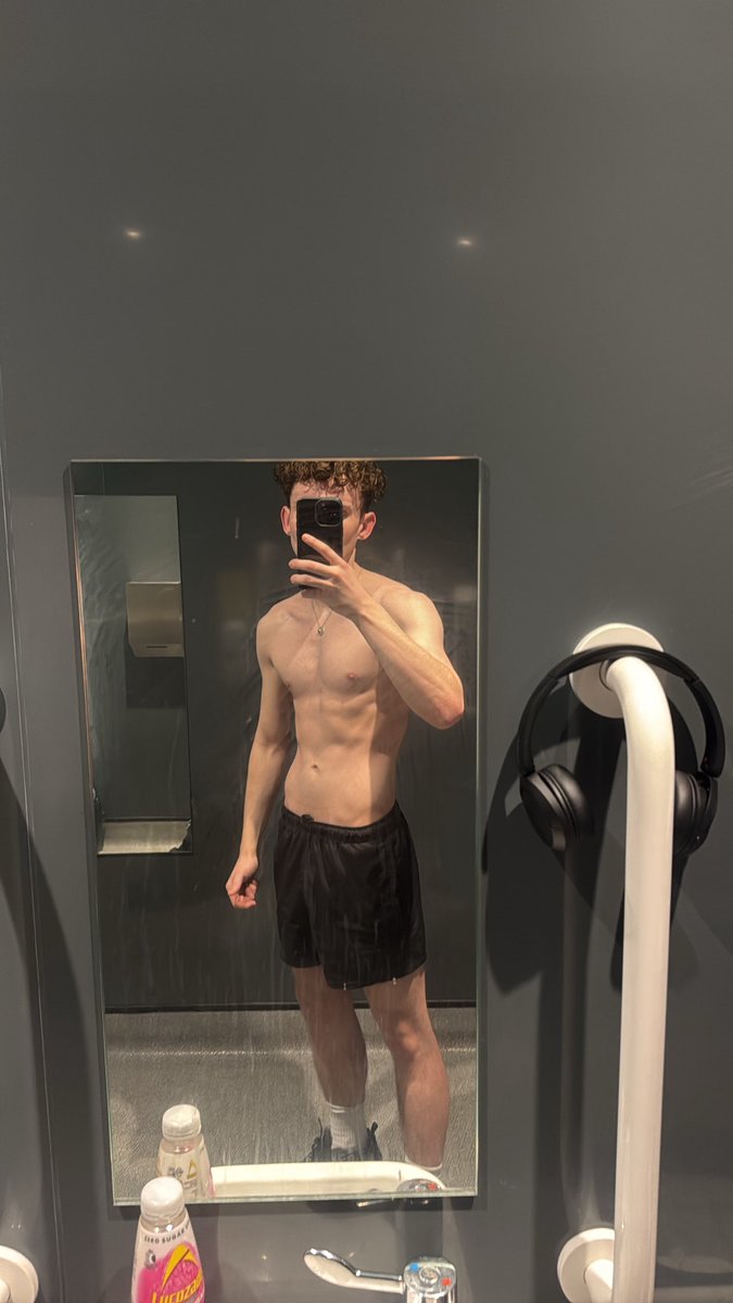 Callum tweet media