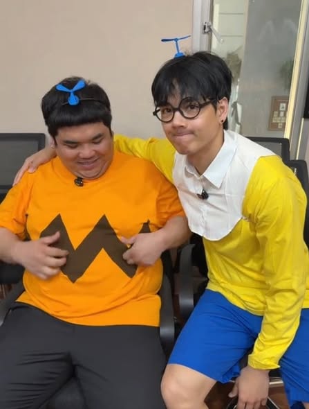 เม้าส์ ข่าว tweet media