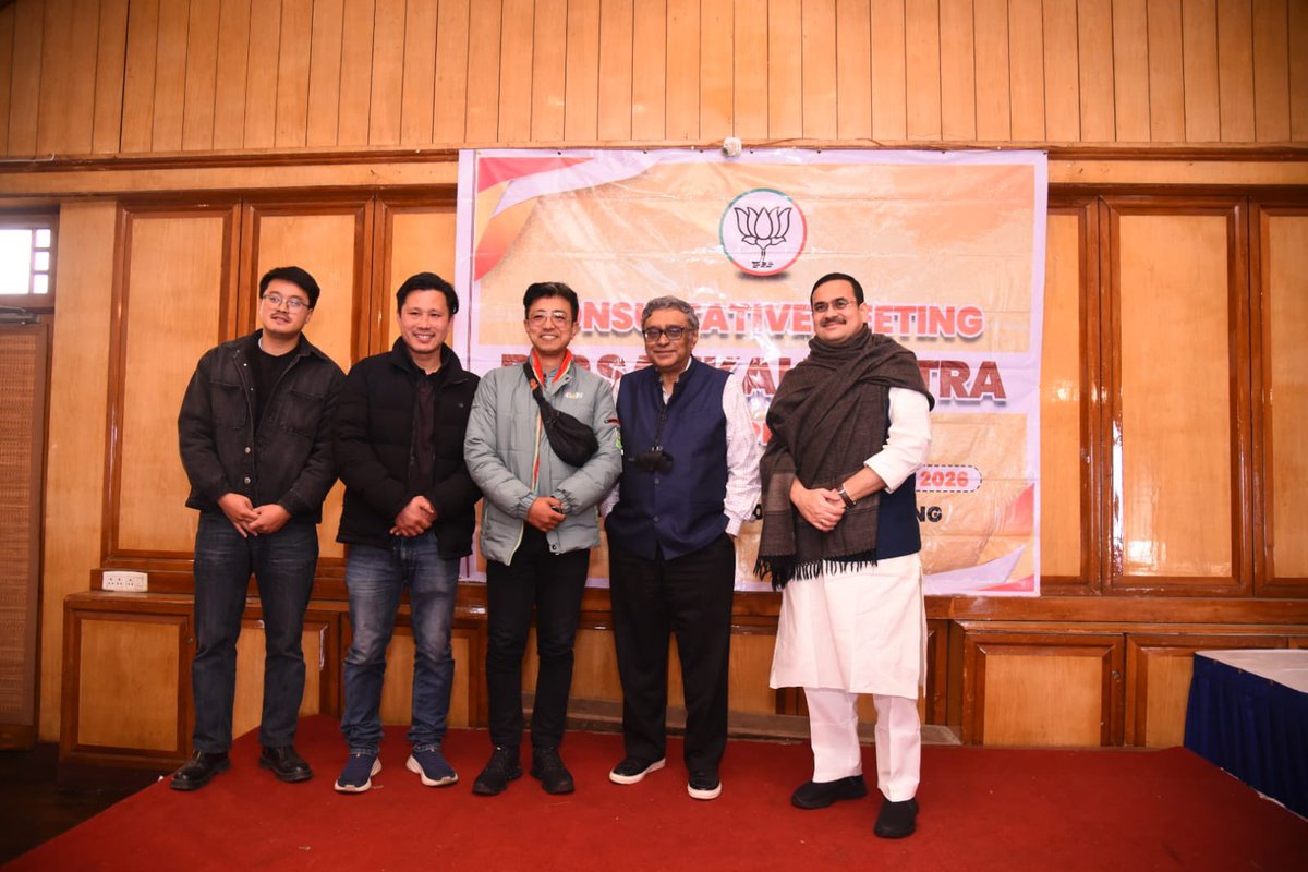 swapan55's tweet photo. A wonderful interaction with party activists, ex-servicemen & civil society activists in Darjeeling. On behalf of the W Bengal BJP, @anirbanganguly and I sought views on what the party manifesto should contain. We got those but came away better informed on what a future BJP government in the state (hopefully after May 2026) must do. Thank you @RajuBistaBJP for facilitating the meetings.
