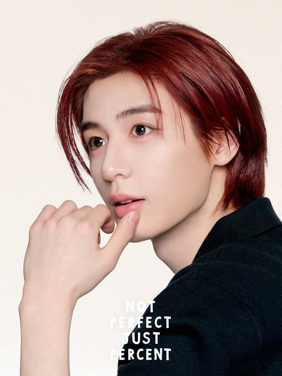 눈꼬리 라인 빼는 거 진짜 좋아하는데
이 사진은 잘 보여서 더 좋음 .. ...