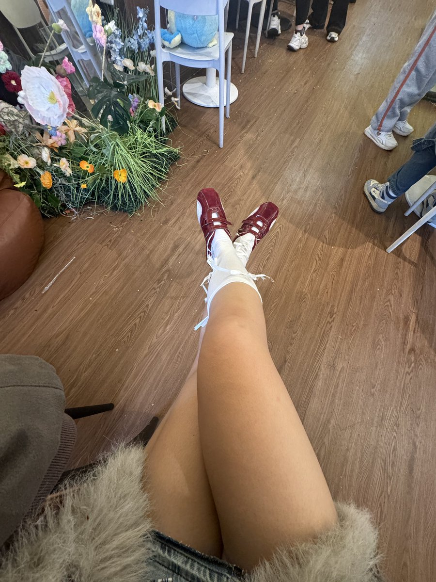 MooMoo（来财. tweet media