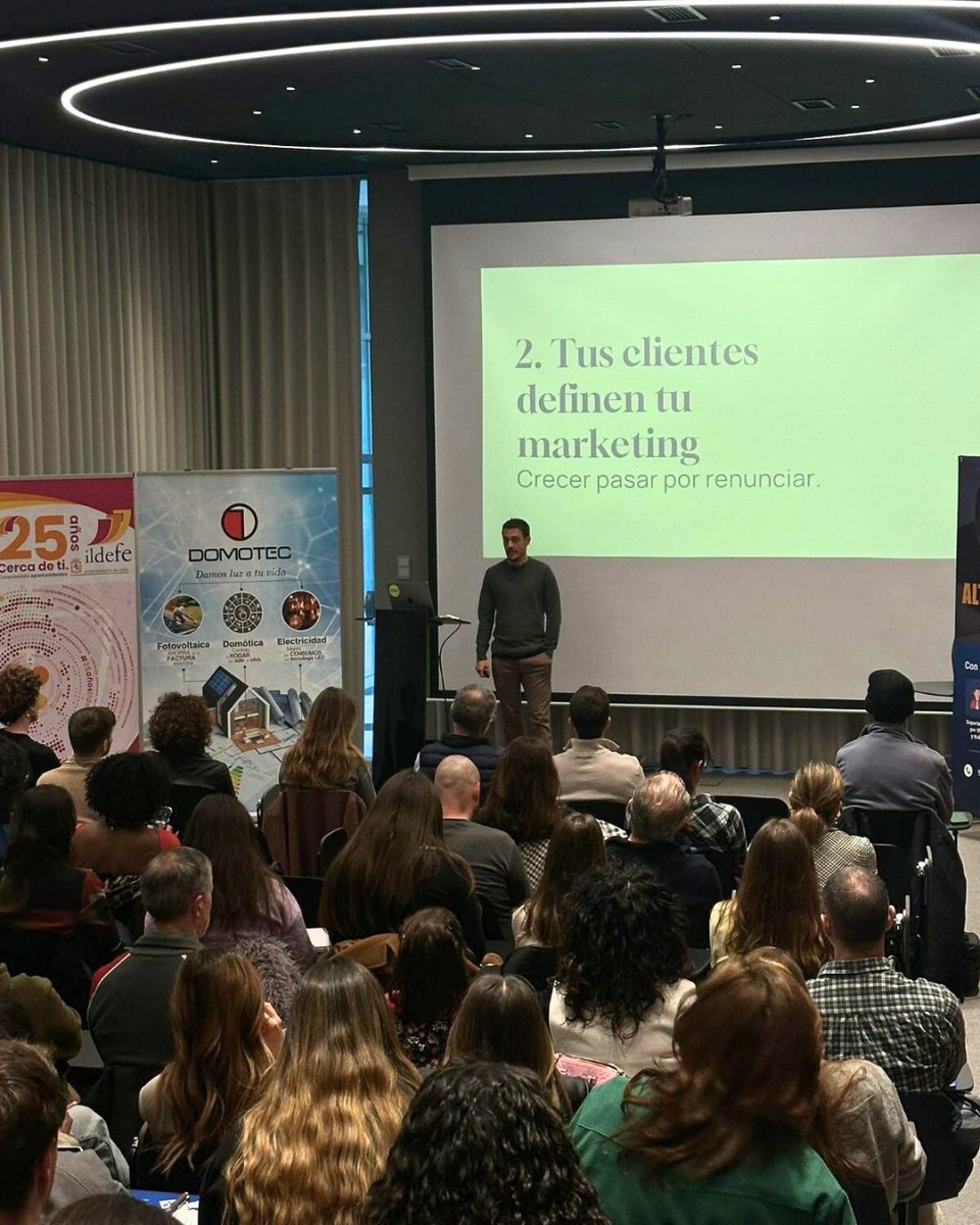 WordPress León tweet media