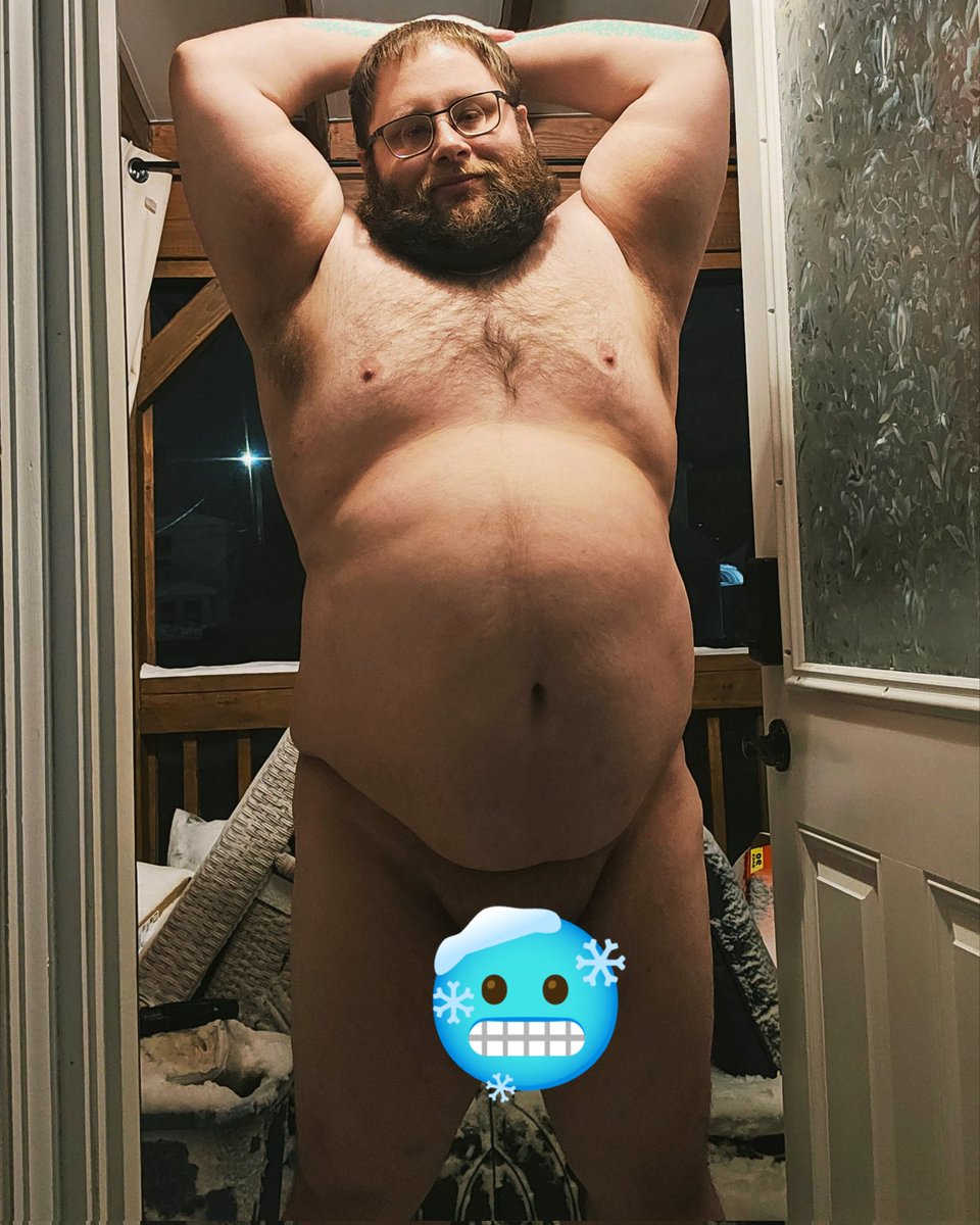 winterholdbear's tweet photo. I wish I had a blizzard buddy 😘 #gaychubby #gay #gaybear #gaychub #gaycub #gayboy #gaybears #gaybeard #bear #chubby #gayguy #chubbygay  #chubbybear #chub #gaymen #gayselfie #gaydude #chubbyfatguys https://t.co/5ziuffc9wg