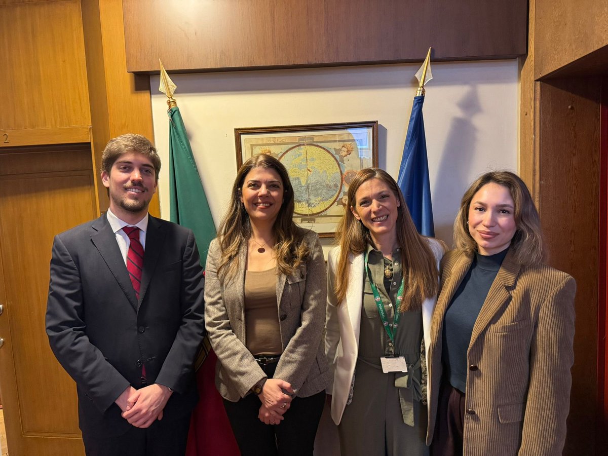 losev_en's tweet photo. We had the pleasure of meeting with Rosa Lemos Tavares, Deputy Head of Mission at the Embassy of Portugal in Ankara, to introduce LÖSEV’s work.

We sincerely thank the Embassy of Portugal for their warm welcome and kind hospitality. 🇵🇹🤝 https://t.co/EcRQUFJX3P