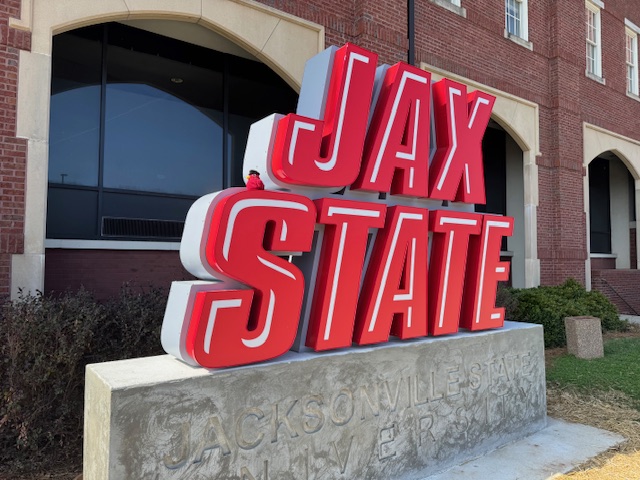 Can you find the chicken?? We went to see the new signs that have popped up around campus!!! 😍