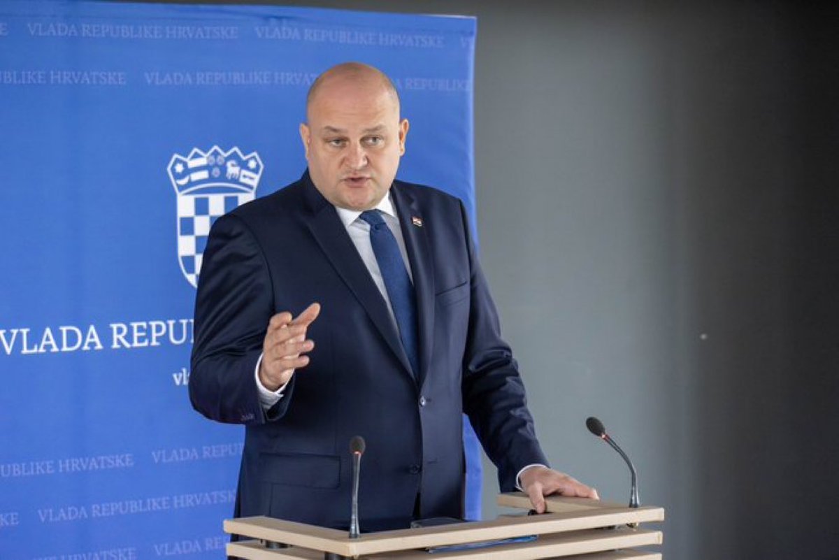 Хорватия отвергла давление с требованием разрешить нефтяному танкеру орков пройти через территорию Хорватии в направлении Венгрии и Словакии – НЕТ!
Хорватия не отвернется от Украины.