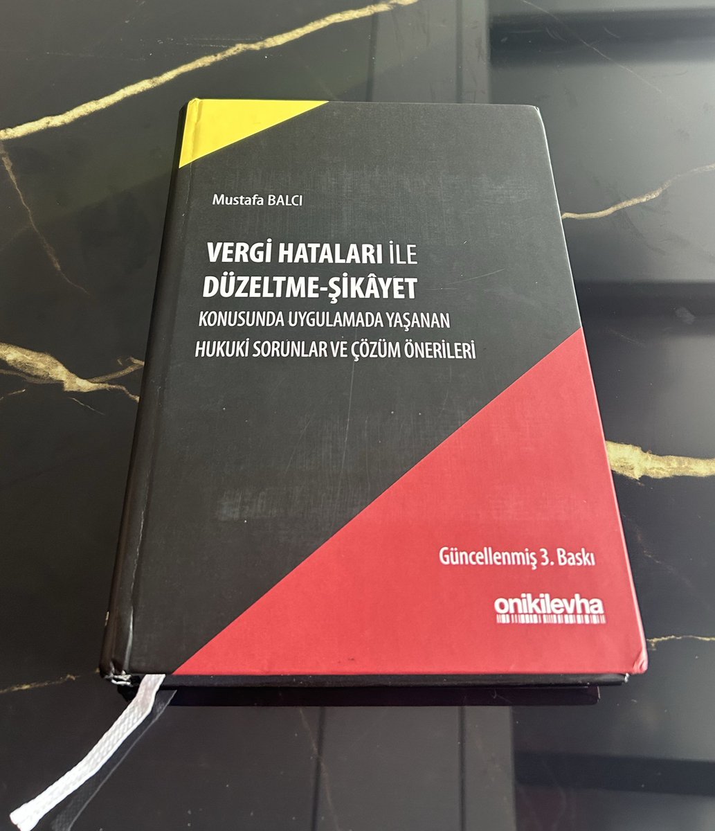 avdrmseyhan's tweet photo. Samsun Vergi Mahkemesi Başkanı Sayın Mustafa Balcı’nın “Vergi Hataları ile Düzeltme-Şikâyet” adlı eserinin güncellenmiş 3. baskısını nazik paylaşımlarıyla tarafıma iletmesinden büyük memnuniyet duydum.

Kıymetli katkıları için teşekkür ederim.

#VergiHukuku #VergiYargısı https://t.co/vKQKp0QO7M