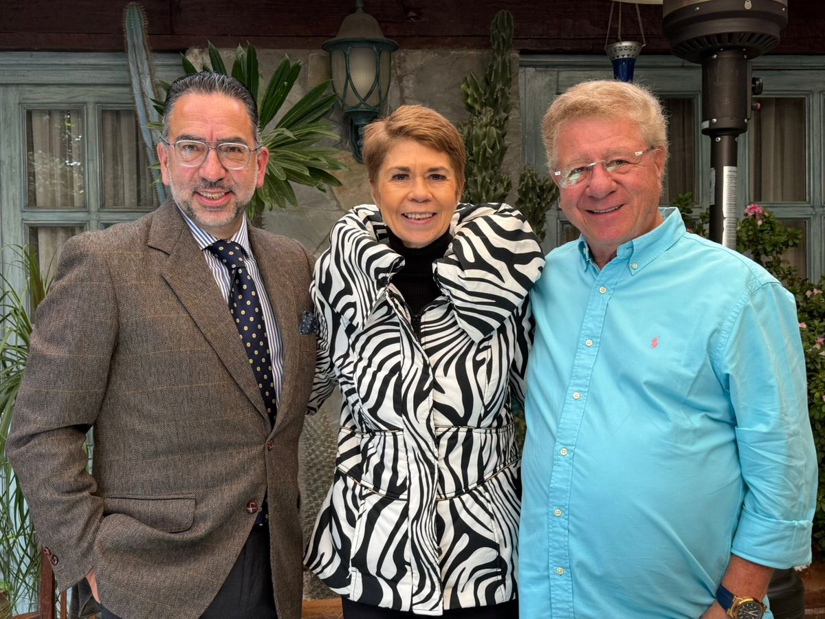 𝐉𝐚𝐯𝐢𝐞𝐫 𝐋𝐨𝐳𝐚𝐧𝐨 𝐀. tweet media