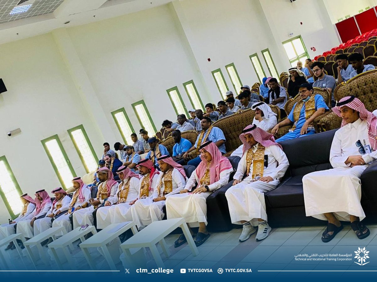 ctm_college's tweet photo. نحتفي في الكلية التقنية بمكة المكرمة بيوم التأسيس، مستلهمين من رؤى المؤسس الإمام محمد بن سعود روح العزيمة والطموح. ثلاثة قرون من المجد، ونحن على طريق التميز.
#يوم_التأسيس
 #مكة
 #كلية_التقنية_مكة https://t.co/QpZN5KxWCB