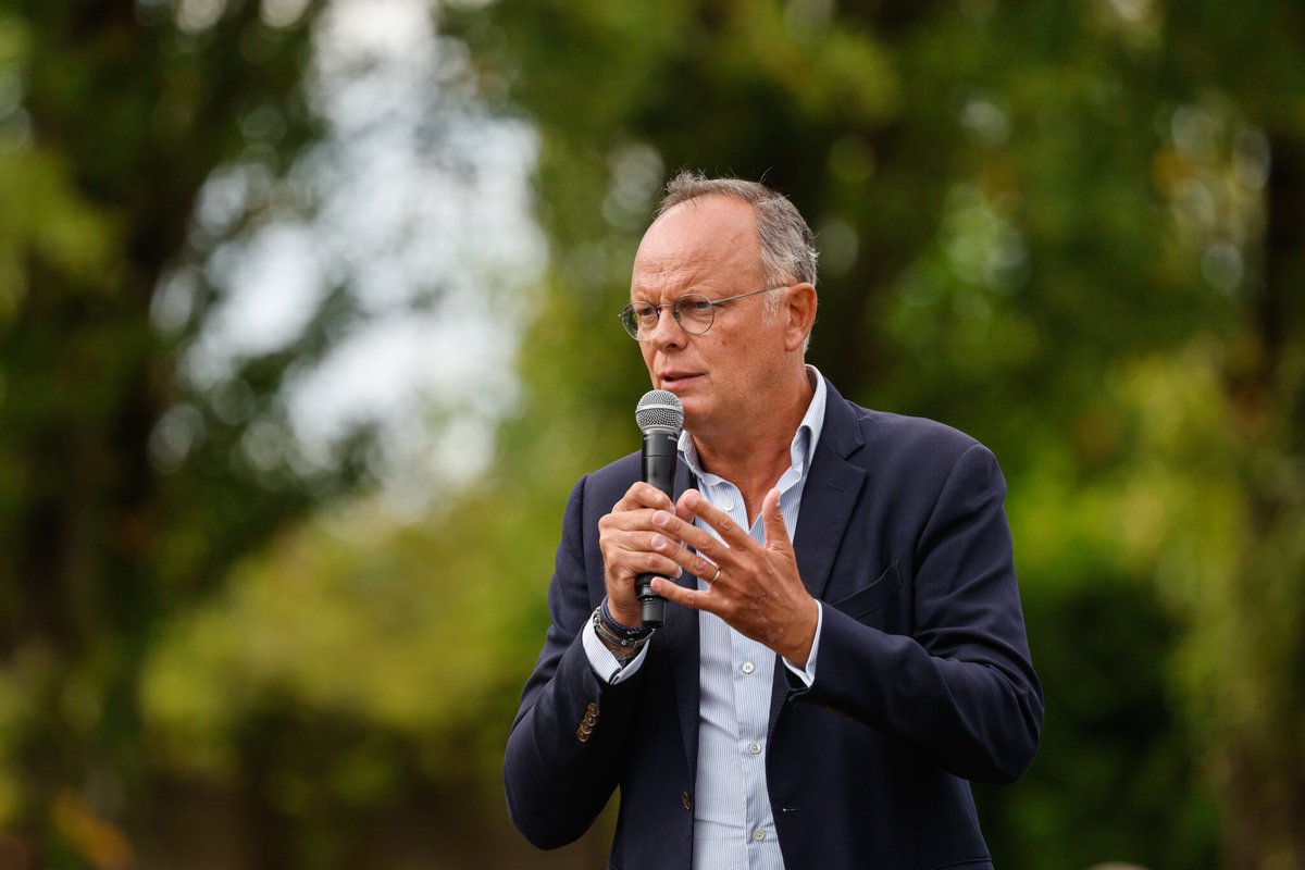 Le Parisien | politique tweet media