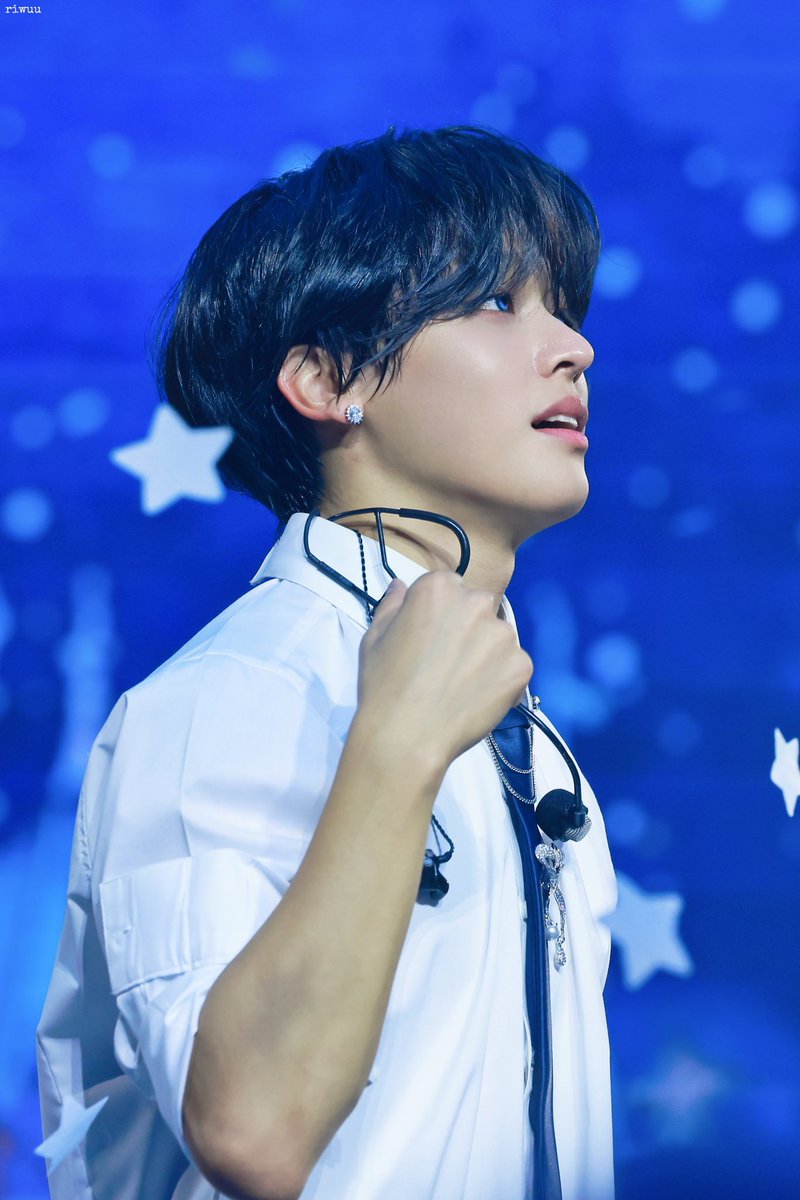 리쿠가 너무 아름다워요..