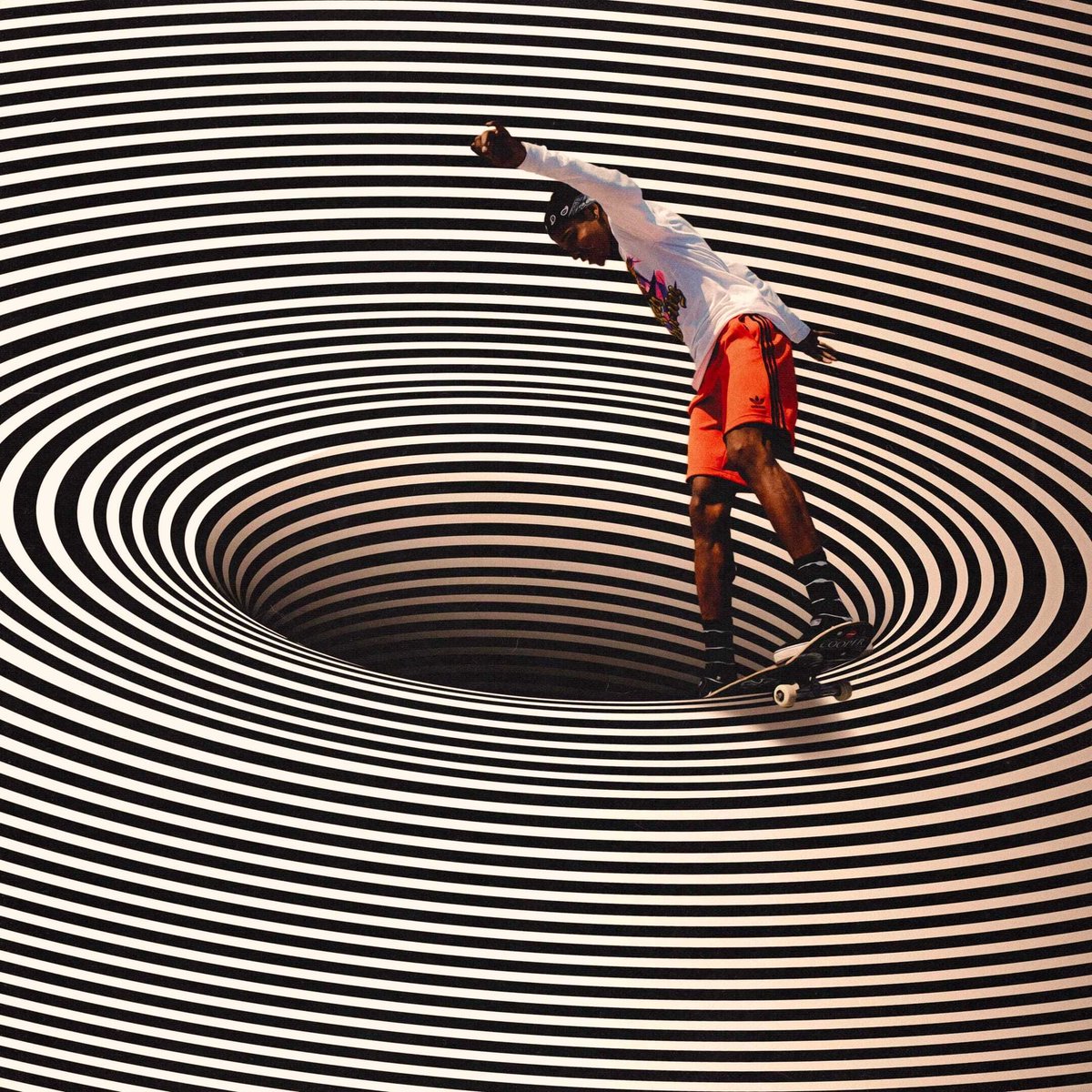 taudalpoi's tweet image. I skate the rim of old constellations, chasing the taste of light I once knew

Velvet Orbit 🌌 by Taudalpoi 🧑‍🚀 #retrofuturism #collageart #opart #surrealism