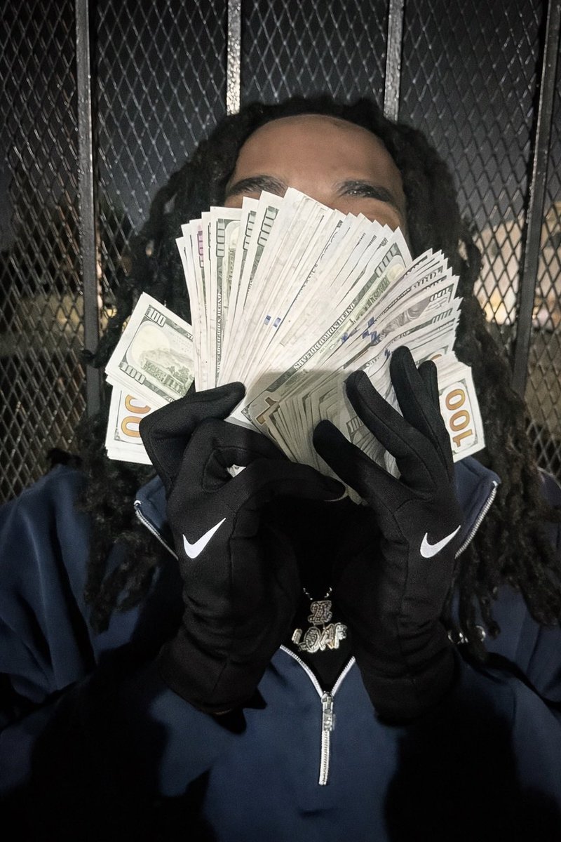 𝙇 𝙊 𝘼 𝙁 tweet media