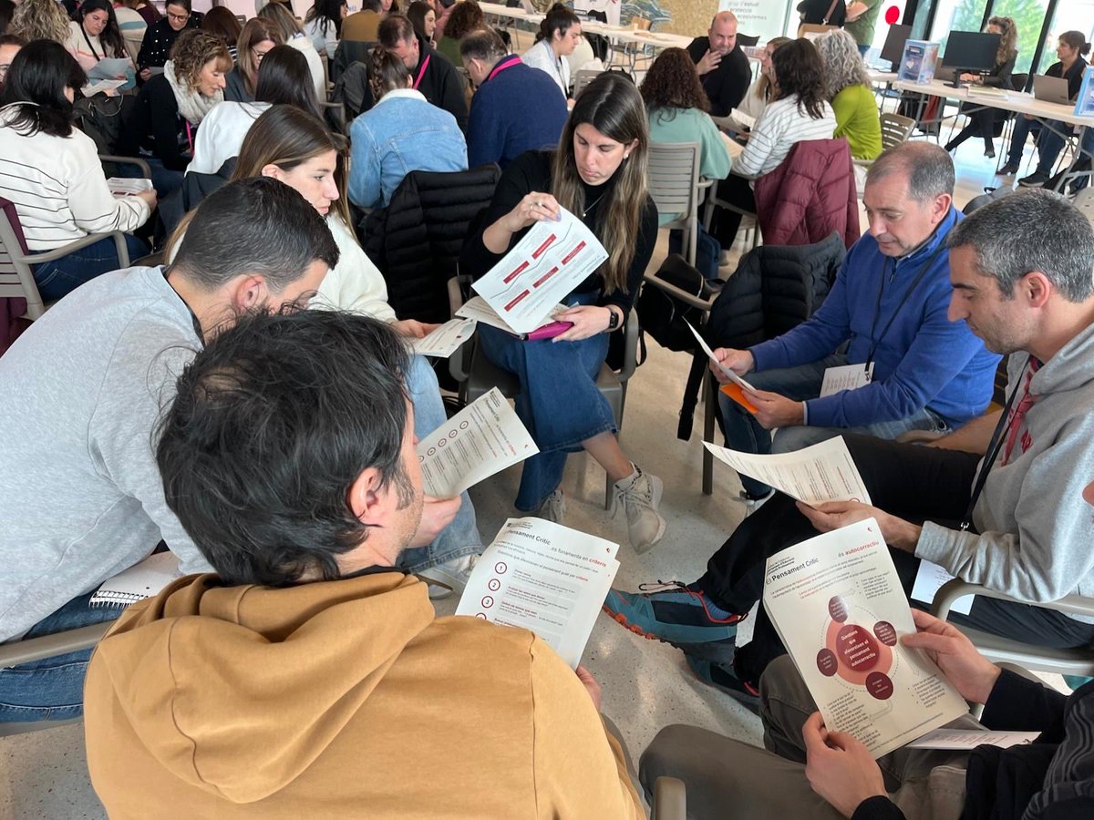 Innovació Educativa, Departament Educació tweet media