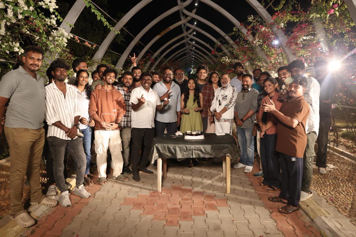 Malik Streams Corporation tweet media