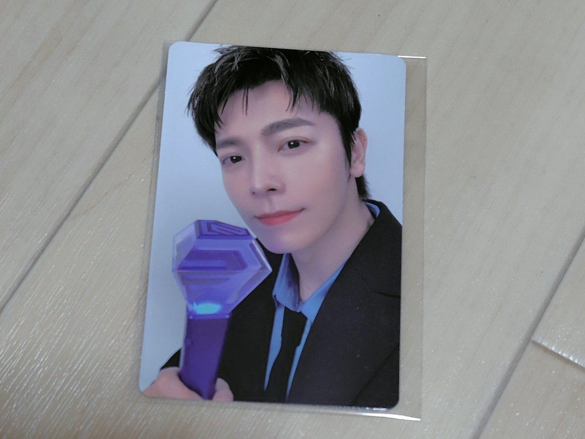 SUPERJUNIORペンライト トレカ交換 [譲] ドンヘ [求] 同種イェソン