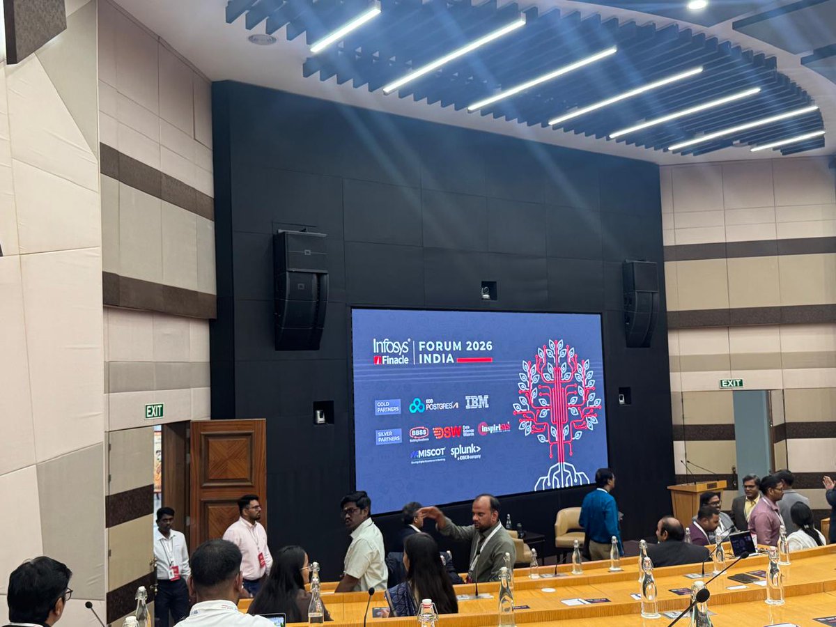 Data Science Wizards tweet media