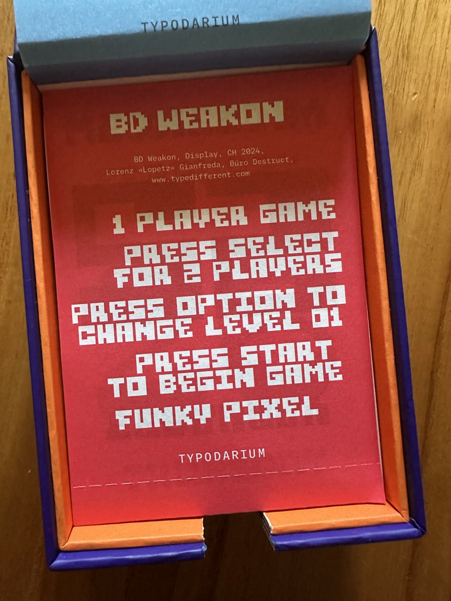 BD Weakon, Display, CH 2024,
Lorenz »Lopetz« Gianfreda, Büro Destruct.
typedifferent.com