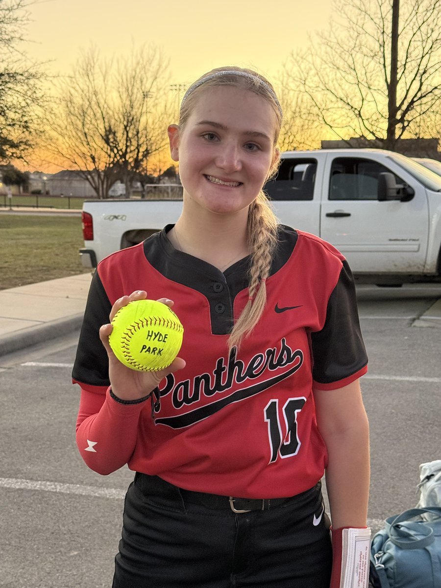 Kylie Yeager tweet media