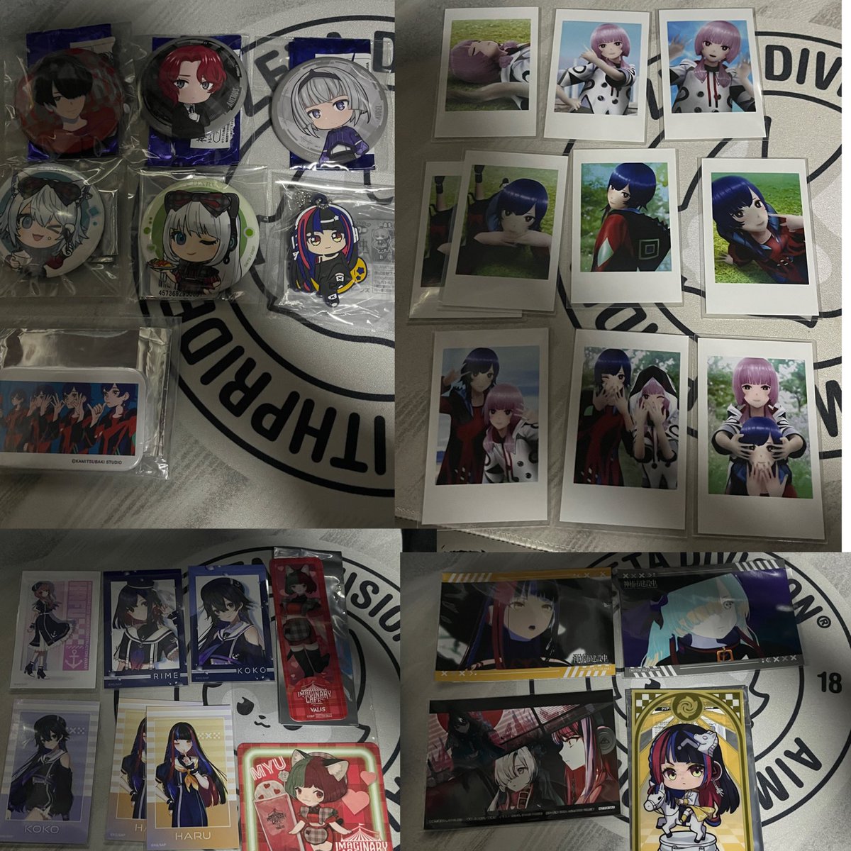 譲渡/交換】 神椿 ラバーキーホルダー 缶バッチ チェキ風カード