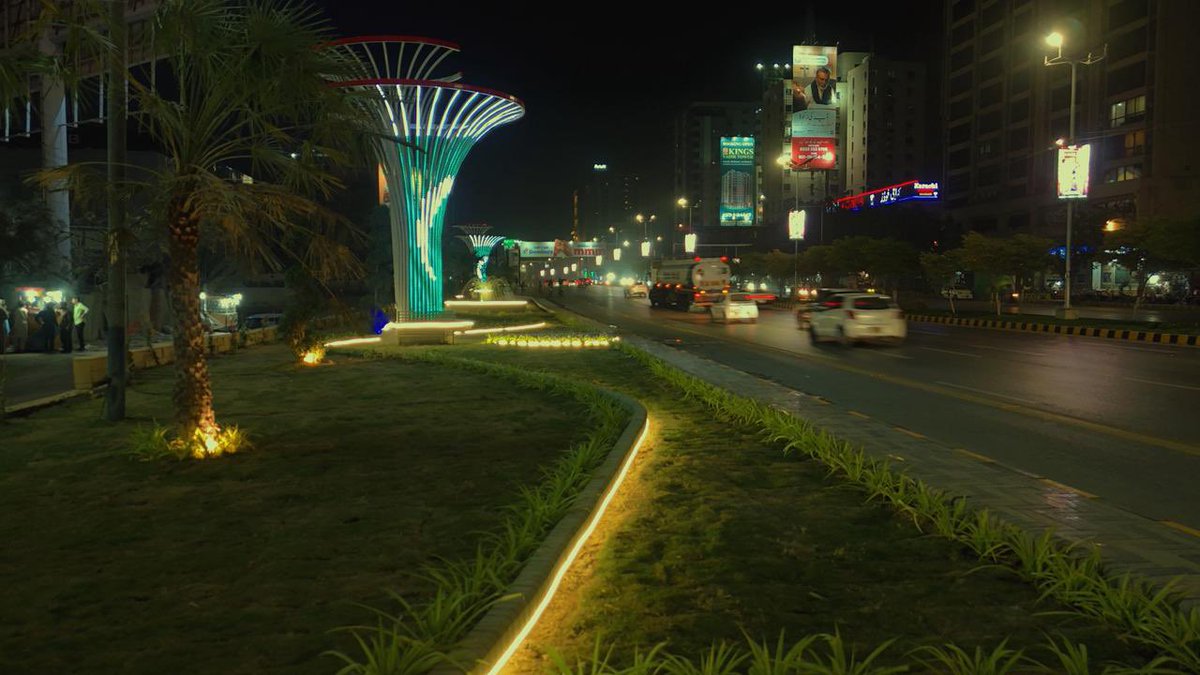 SumetaSyed's tweet photo. Humara Karachi ❤️💚 https://t.co/eZmQbcjkPb