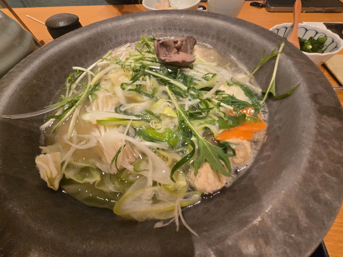 lungwingyip's tweet photo. 福岡での初日、美味しい食事 https://t.co/ZEvvA8KhrX
