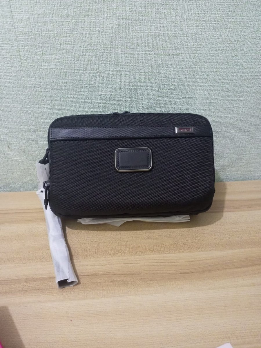 Majid_Zyn's tweet photo. @hrdbacot #Lapakcot bantu jual punya kakak hadiah Dari kantor
3,5 juta aja
Syukron mincot https://t.co/wnPvycEJWr
