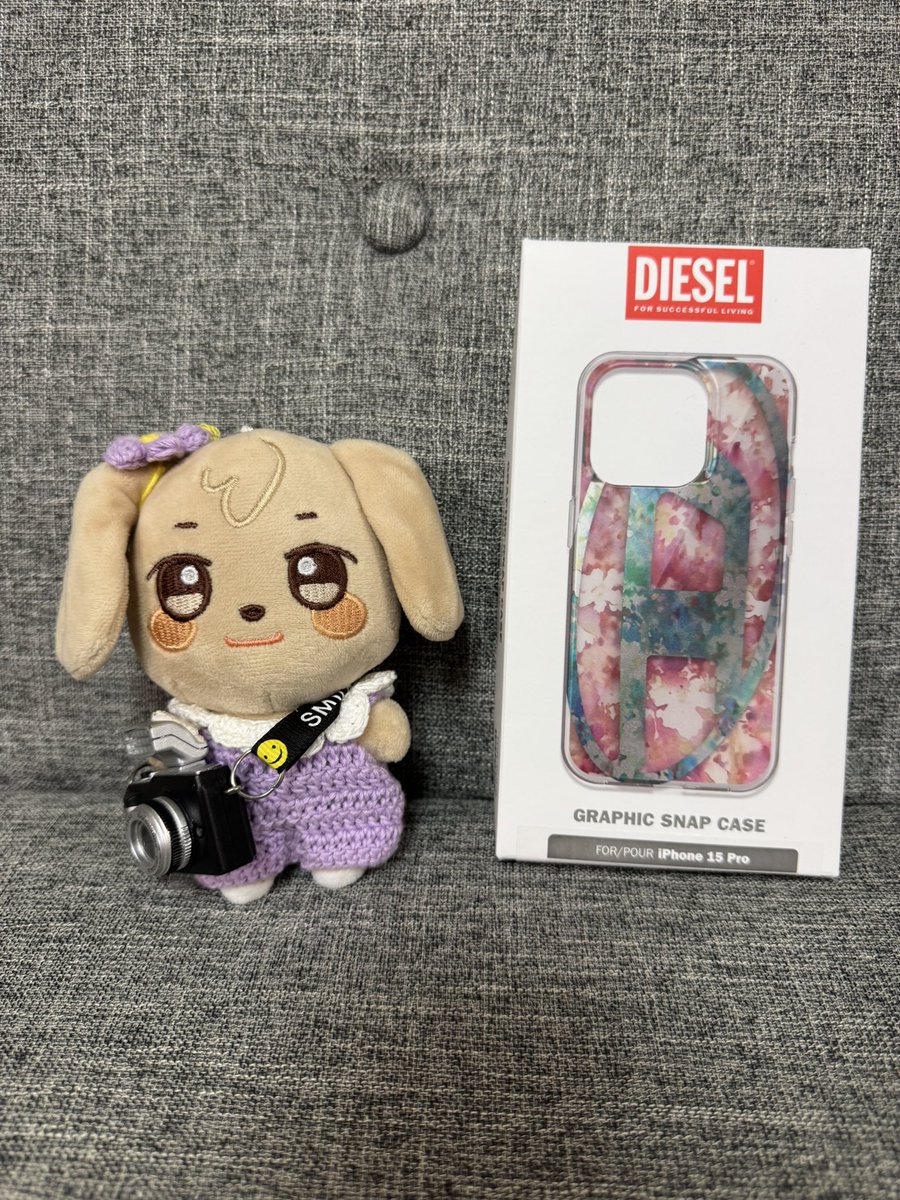 お揃いではないけれど😅
ついつい…
チョロいオタクです😄
🐶Love💙

#ATEEZ
#YUNHO
#DIESEL